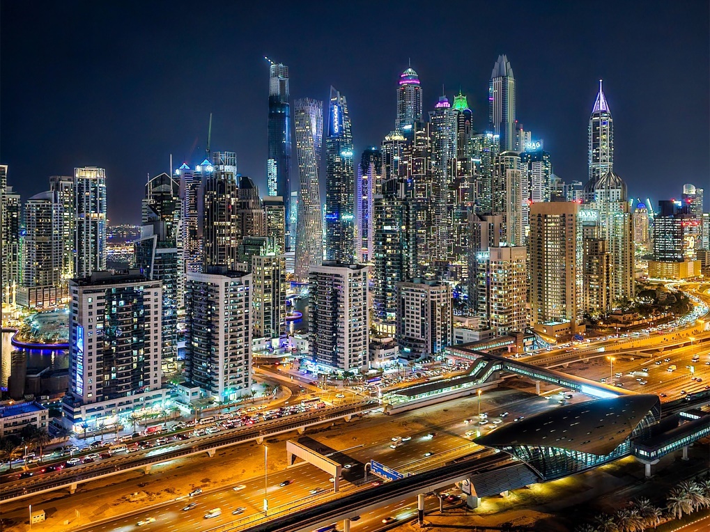 Dubaj. Futuristické město pulzující tepem nastupujících časů už od svého vzniku.