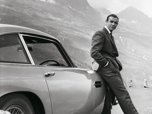 Aston Martin: jen houšť a větší kapky
